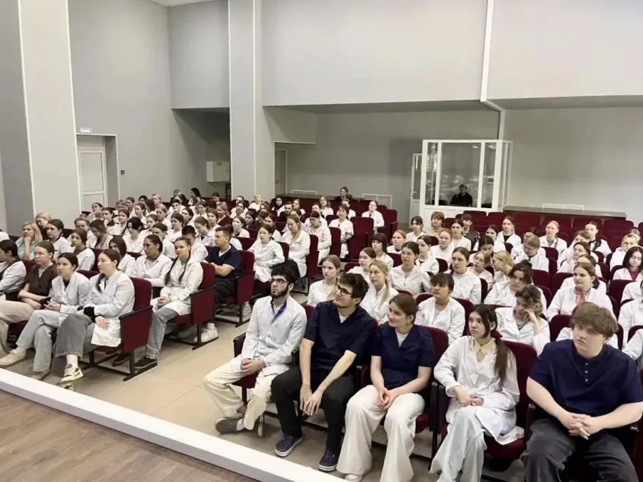 В Нижегородской области Волонтеры Победы провели в течение учебного года 280 встреч с участниками СВО