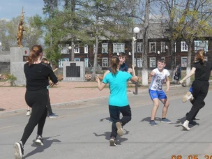 Легкоатлетическая эстафета в честь великой победы.